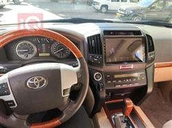 تۆیۆتا لاند کروزەر